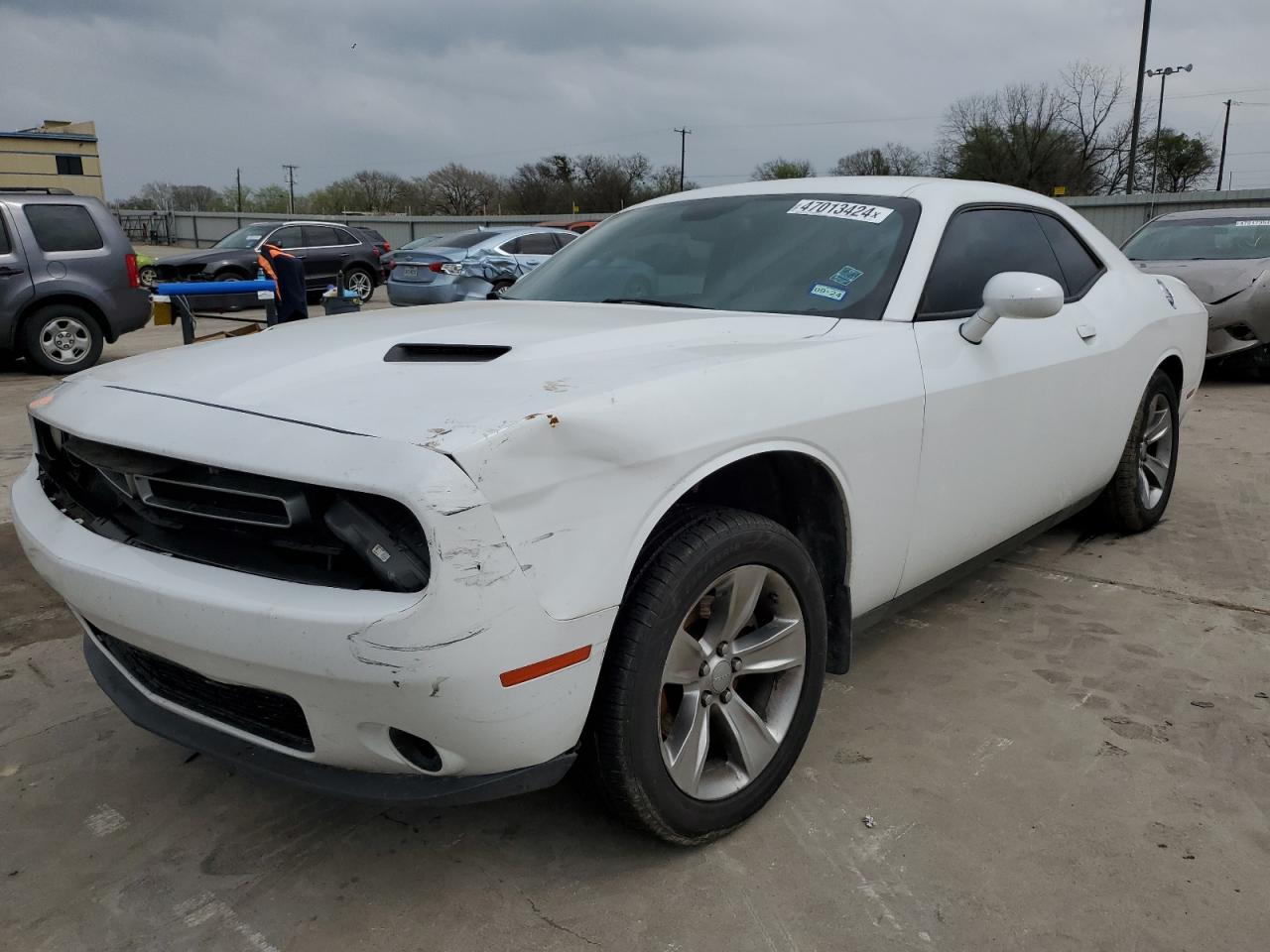 DODGE CHALLENGER 2015