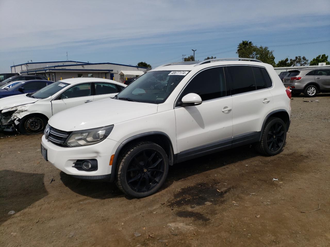VOLKSWAGEN TIGUAN 2012