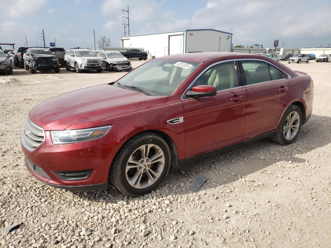 FORD TAURUS 2016