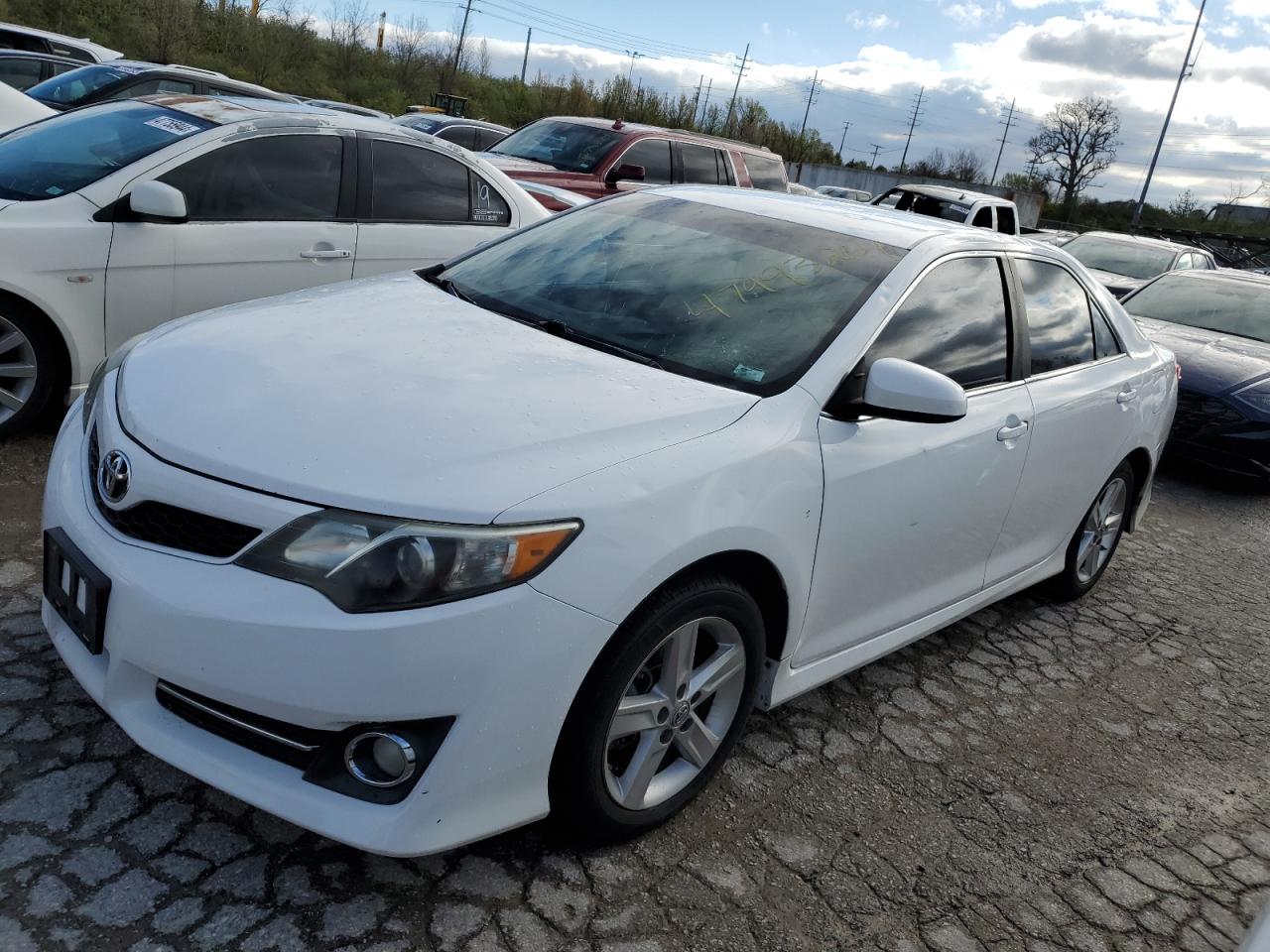TOYOTA CAMRY BASE 2012