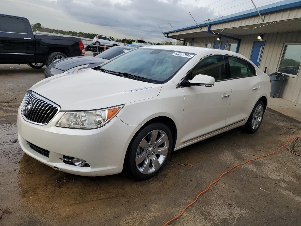 BUICK LACROSSE 2013