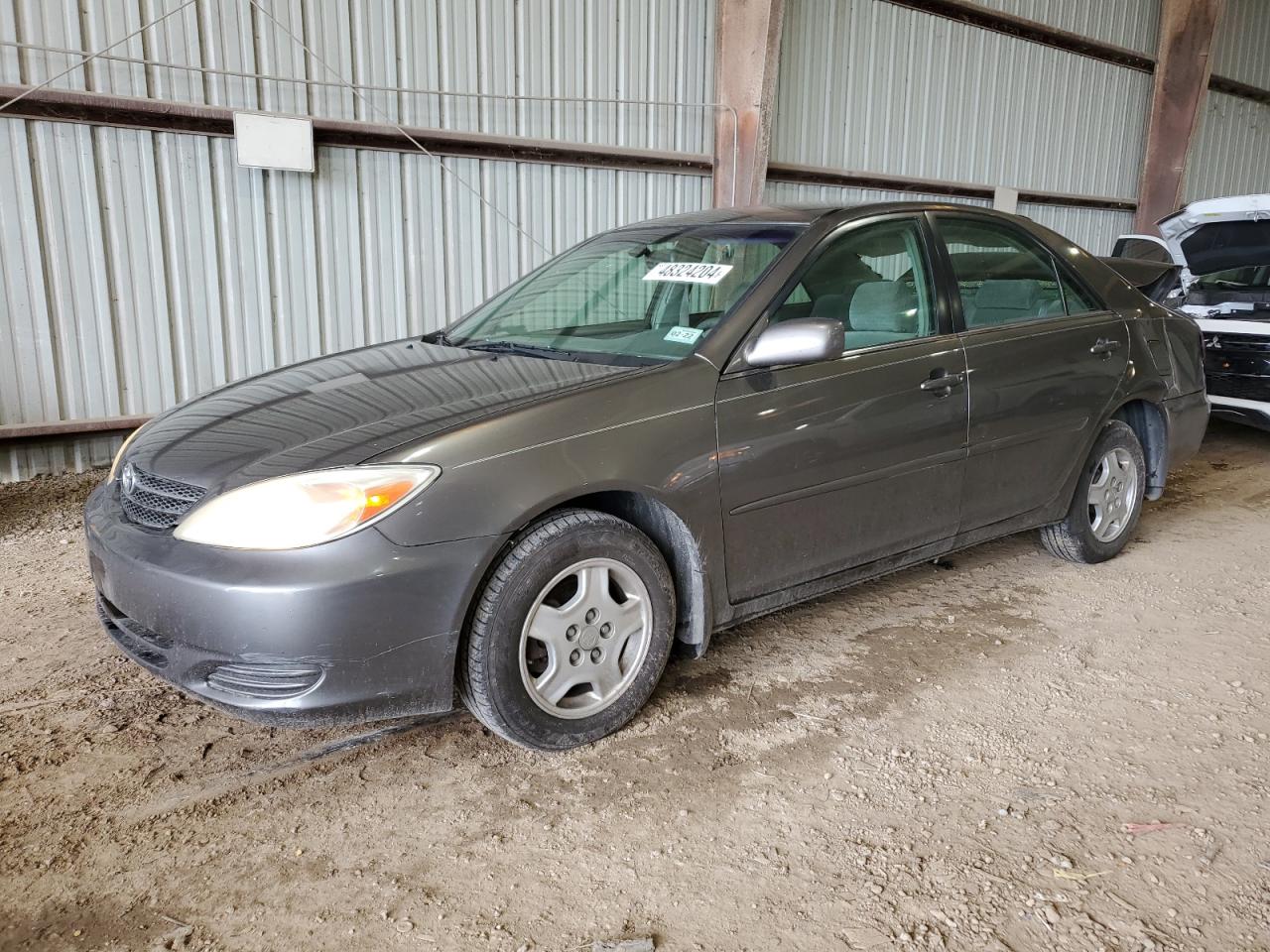 TOYOTA CAMRY LE 2002