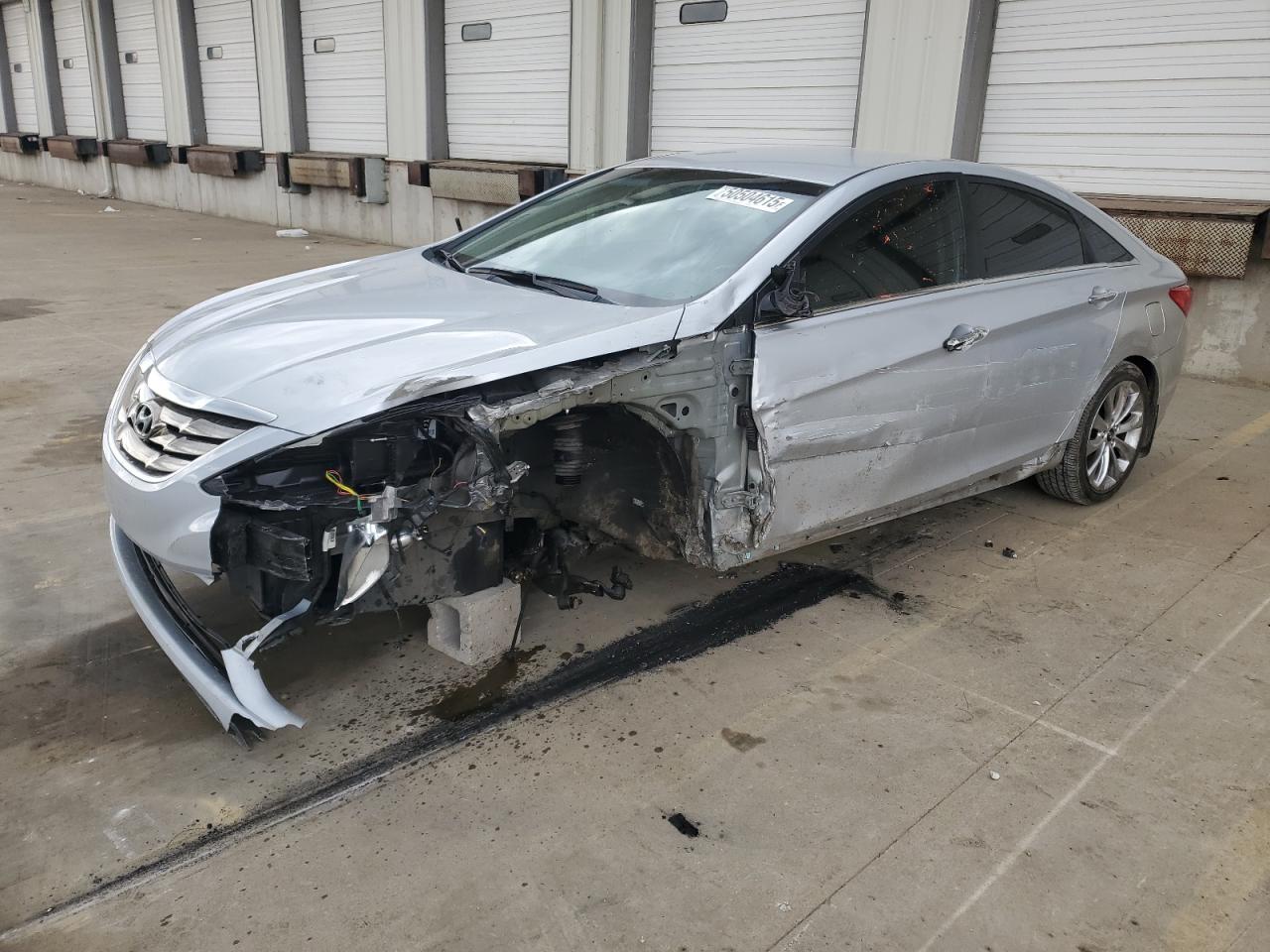 HYUNDAI SONATA SE 2013