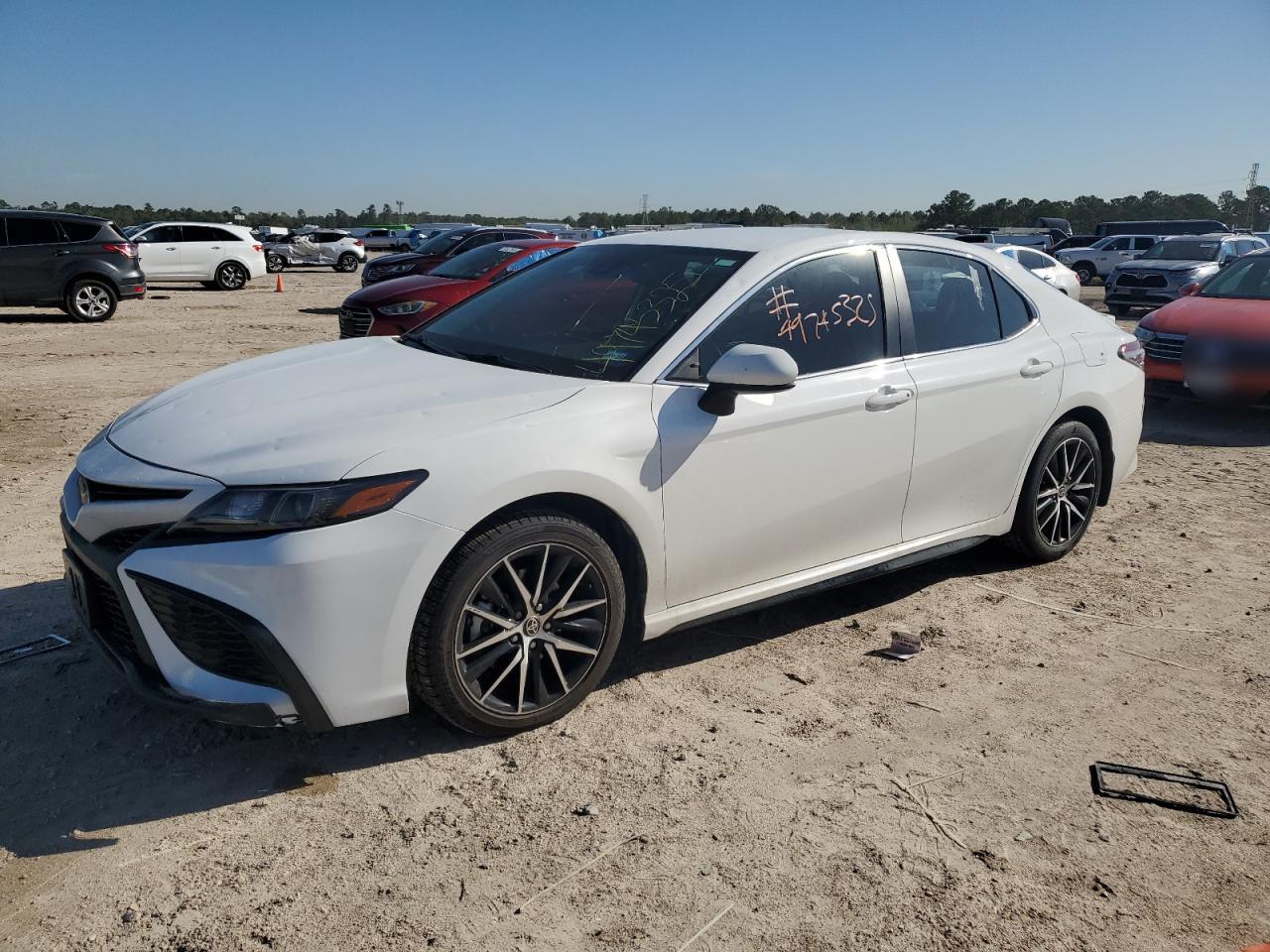 TOYOTA CAMRY SE 2021