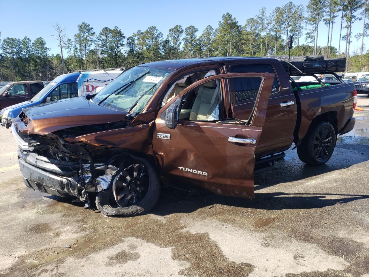 TOYOTA TUNDRA CRE 2014
