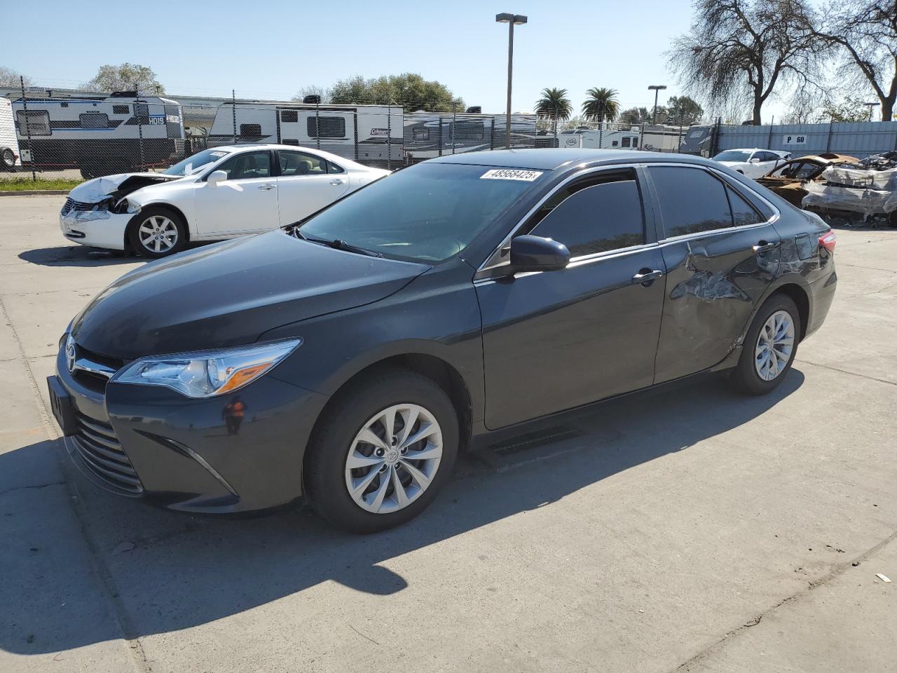 TOYOTA CAMRY LE 2015
