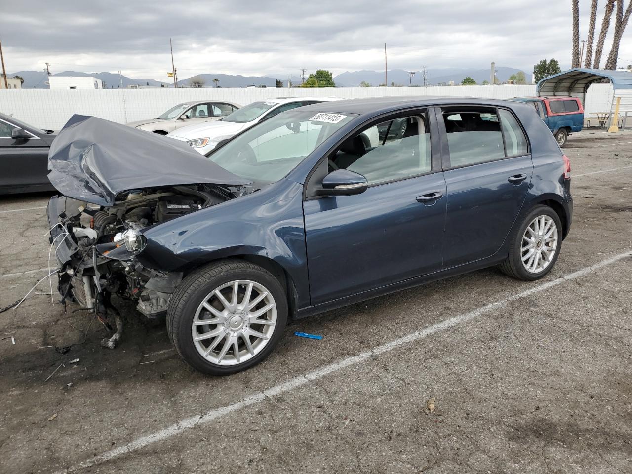 VOLKSWAGEN GOLF 2013