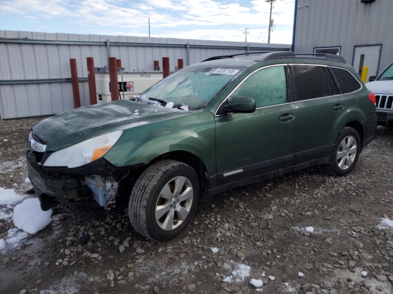 SUBARU OUTBACK 2. 2012