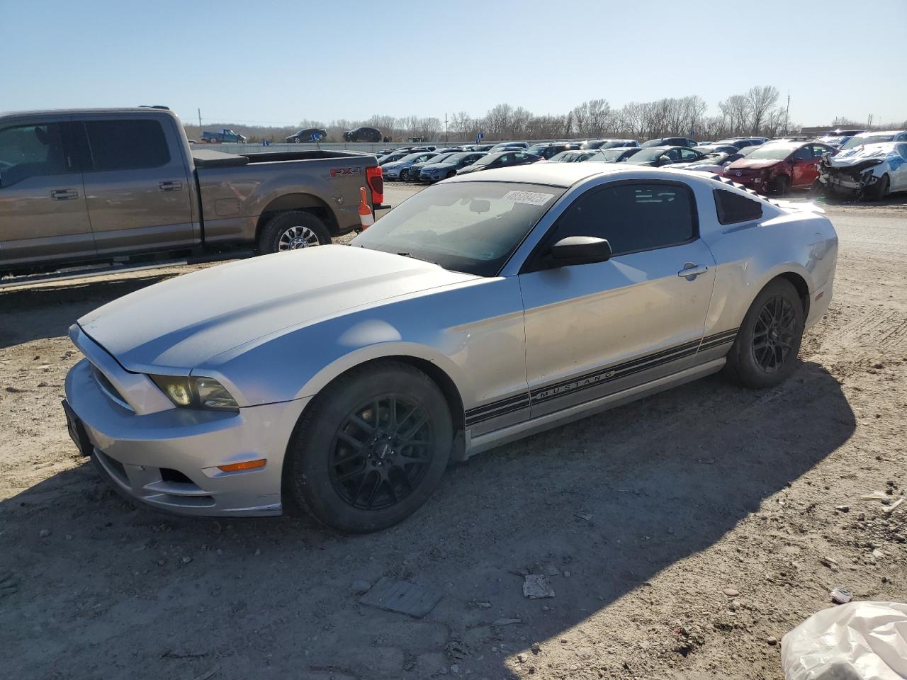 FORD MUSTANG 2013