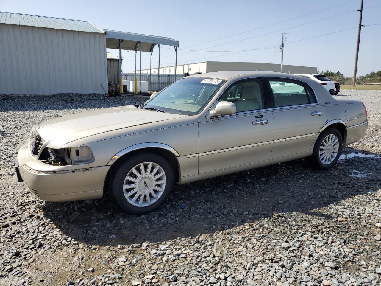 LINCOLN TOWN CAR S 2005