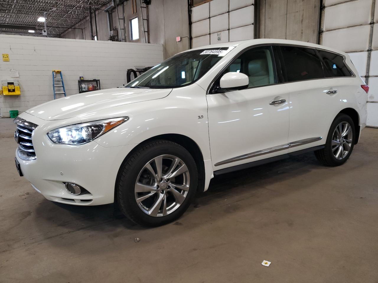 INFINITI QX60 2015