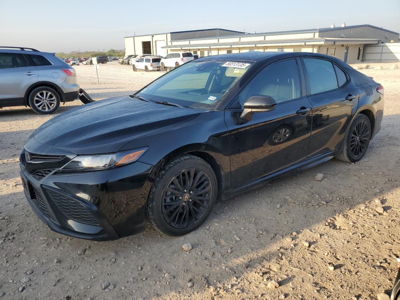 TOYOTA CAMRY SE 2021