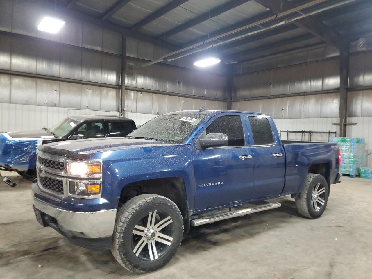 CHEVROLET 1500 2015