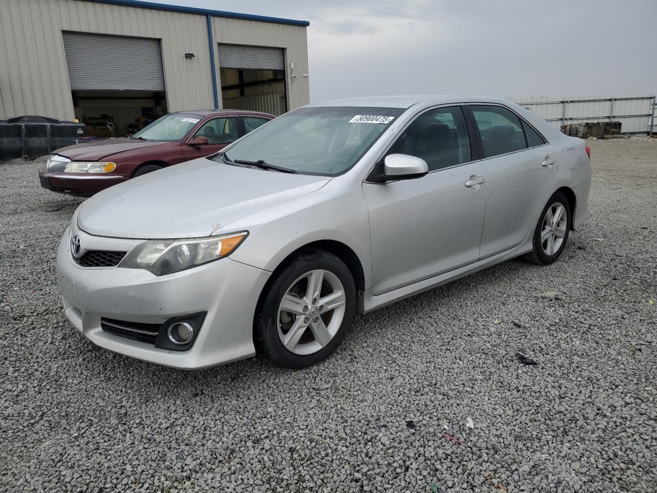 TOYOTA CAMRY L 2014