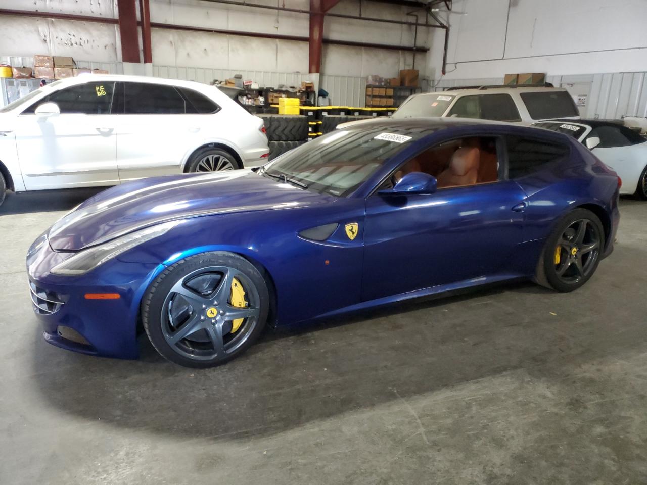 FERRARI FF 2014
