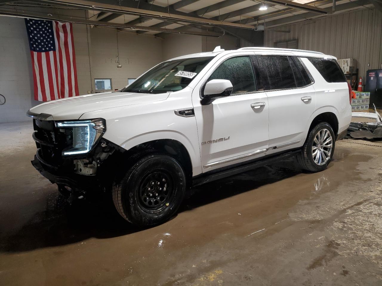 GMC YUKON DENA 2023