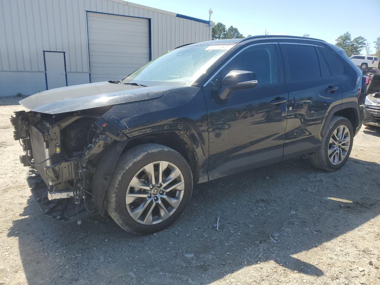TOYOTA RAV4 XLE P 2022