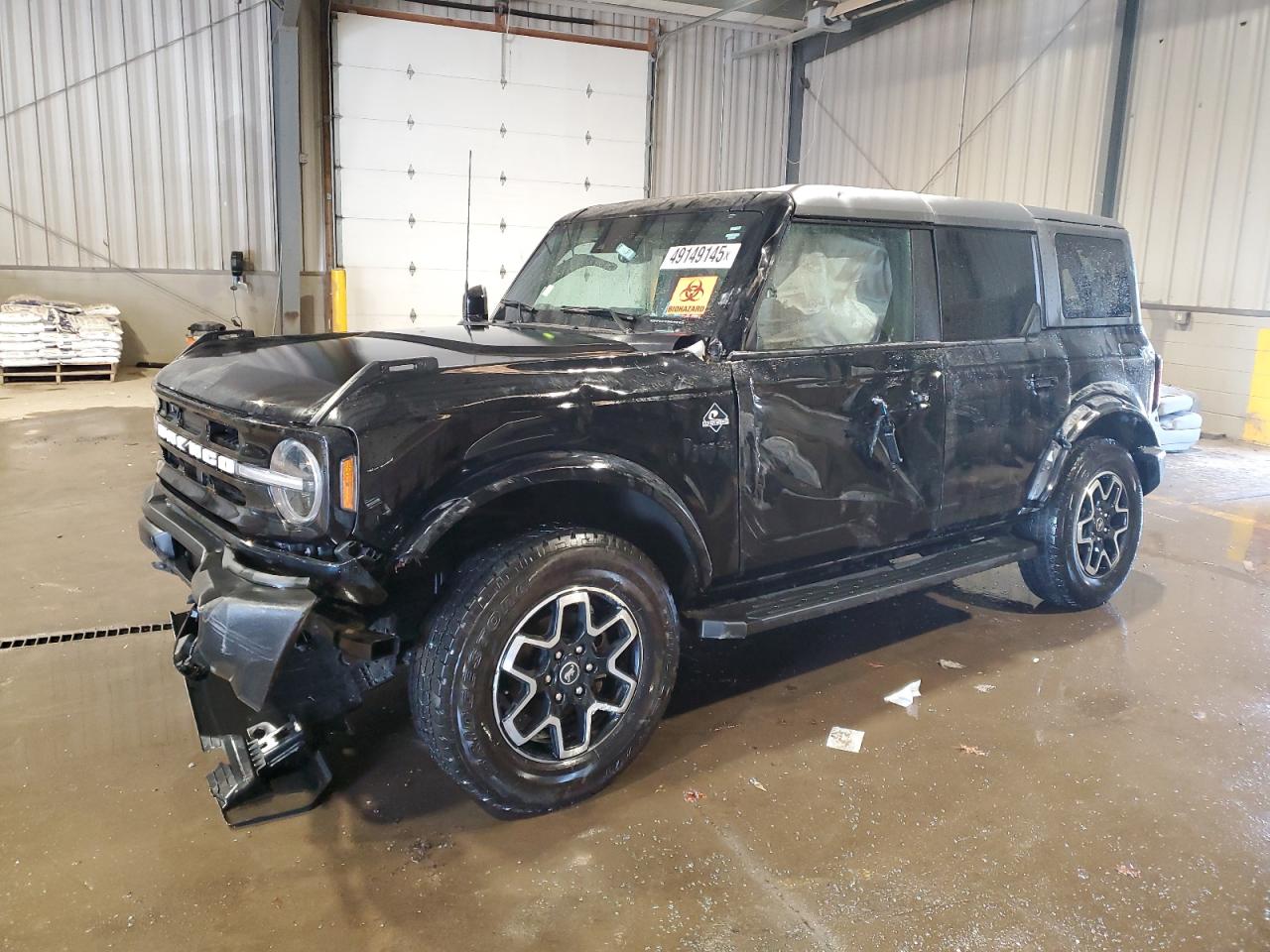 FORD BRONCO OUT 2024