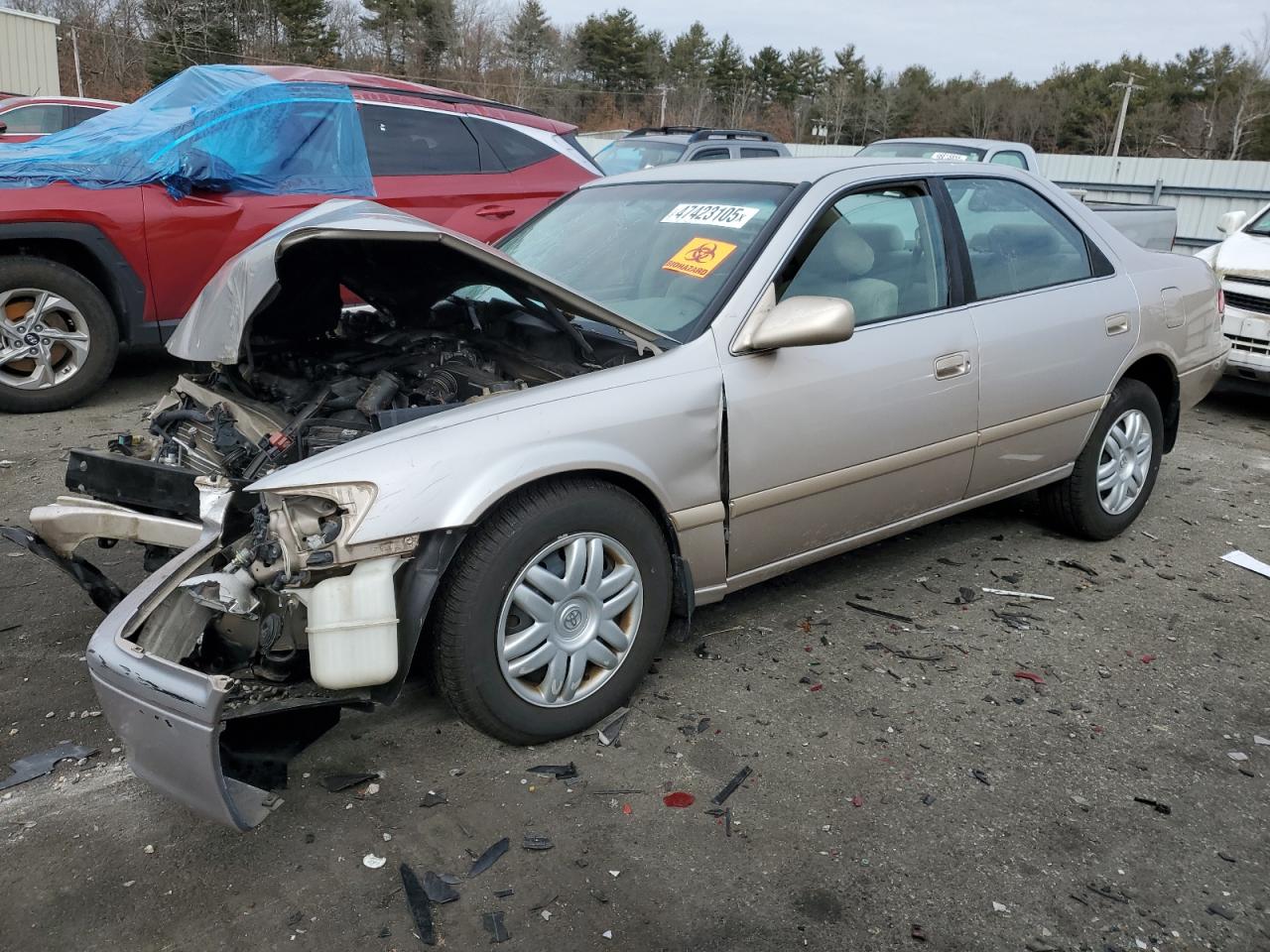 TOYOTA CAMRY LE 2001