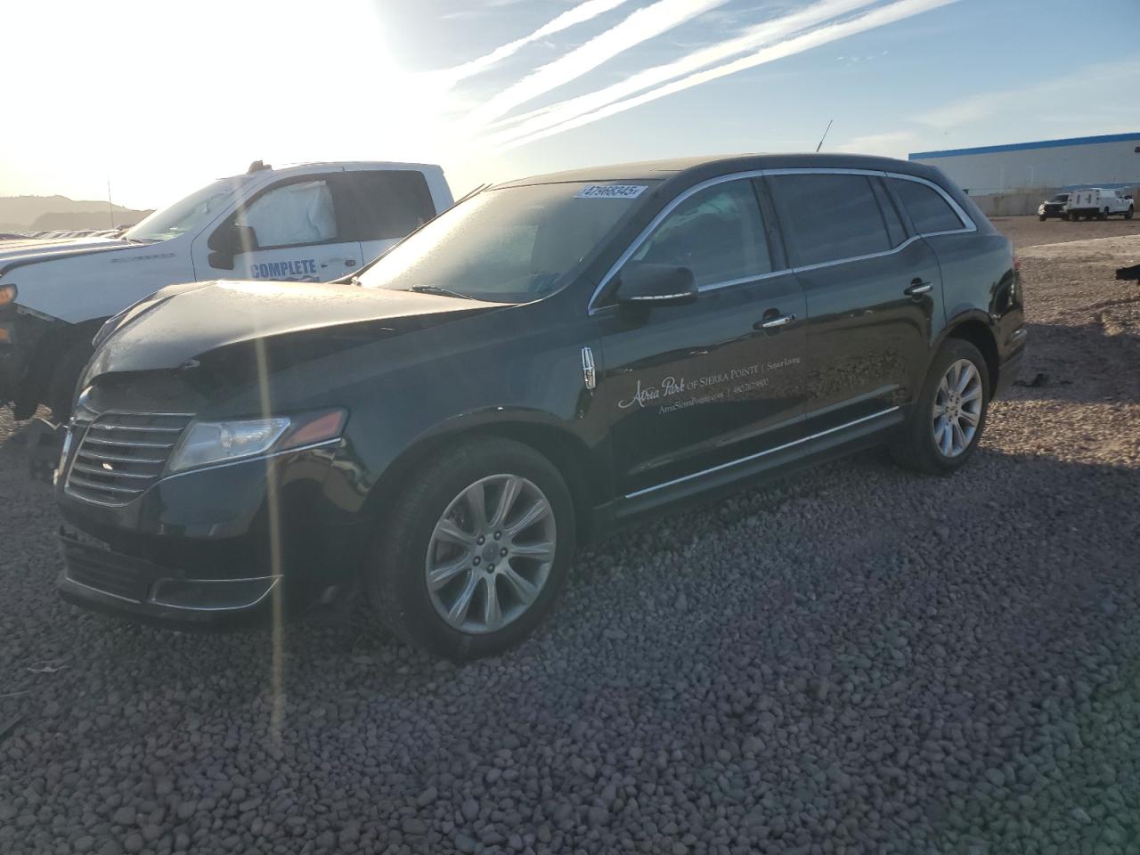 LINCOLN MKT 2018