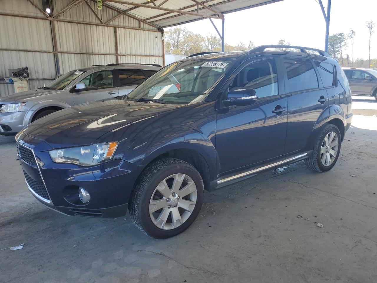 MITSUBISHI OUTLANDER 2013