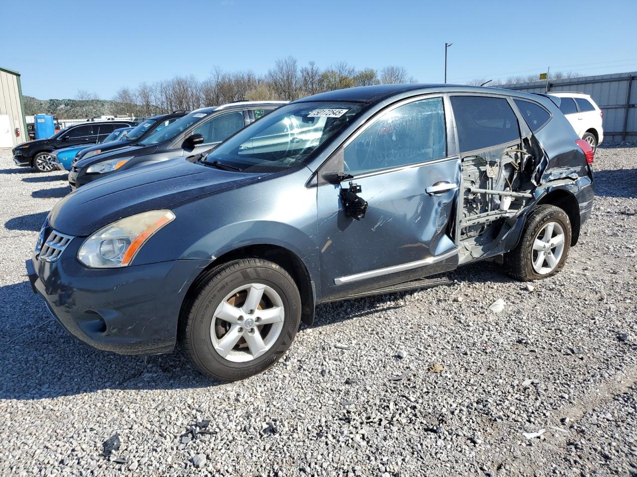NISSAN ROGUE S 2012