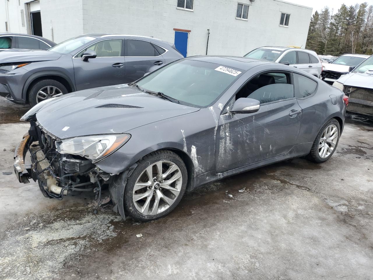 HYUNDAI GENESIS CO 2014