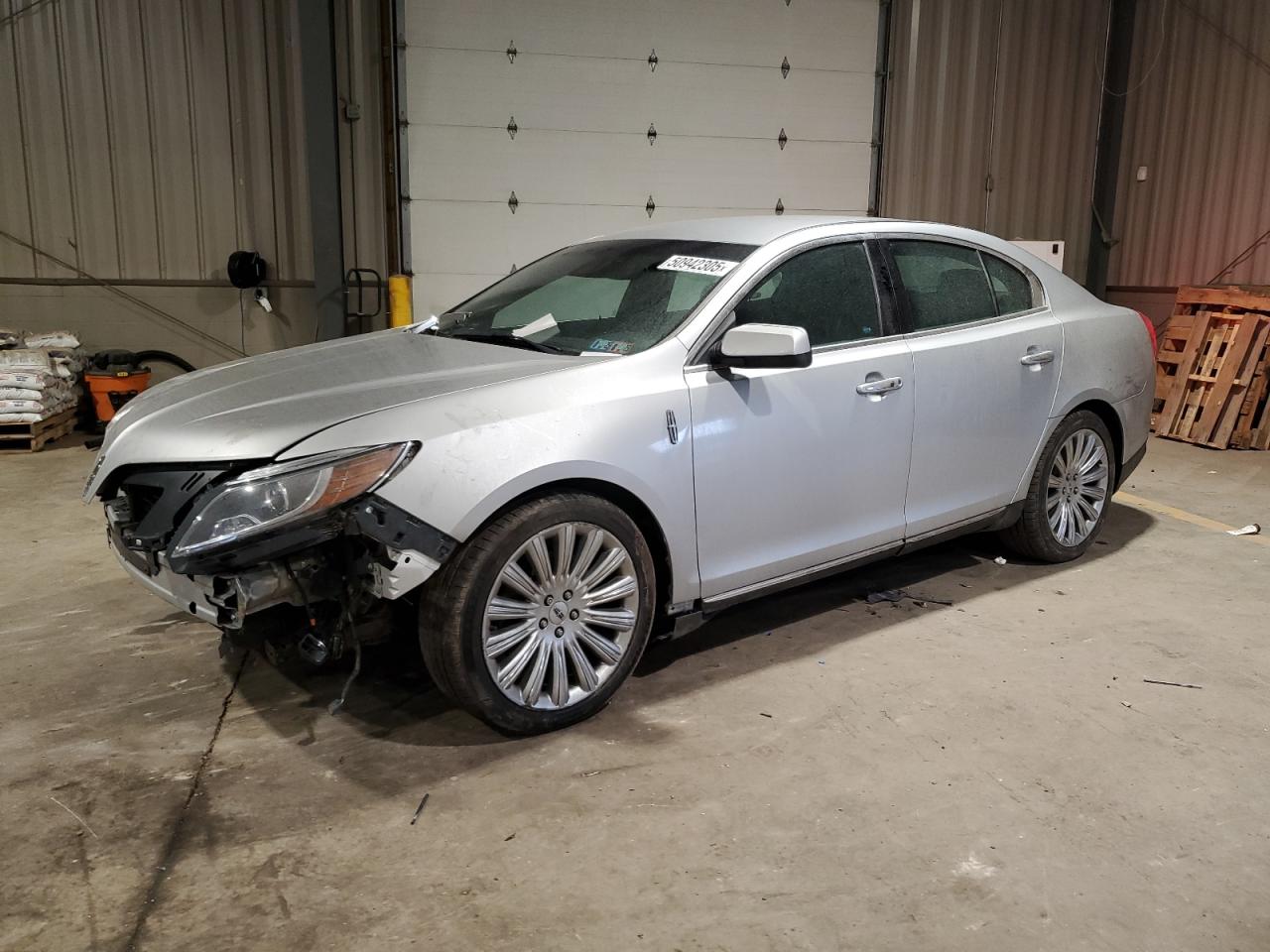 LINCOLN MKS 2013