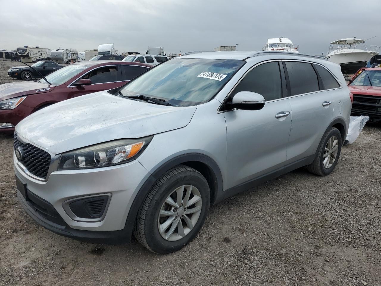KIA SORENTO LX 2016