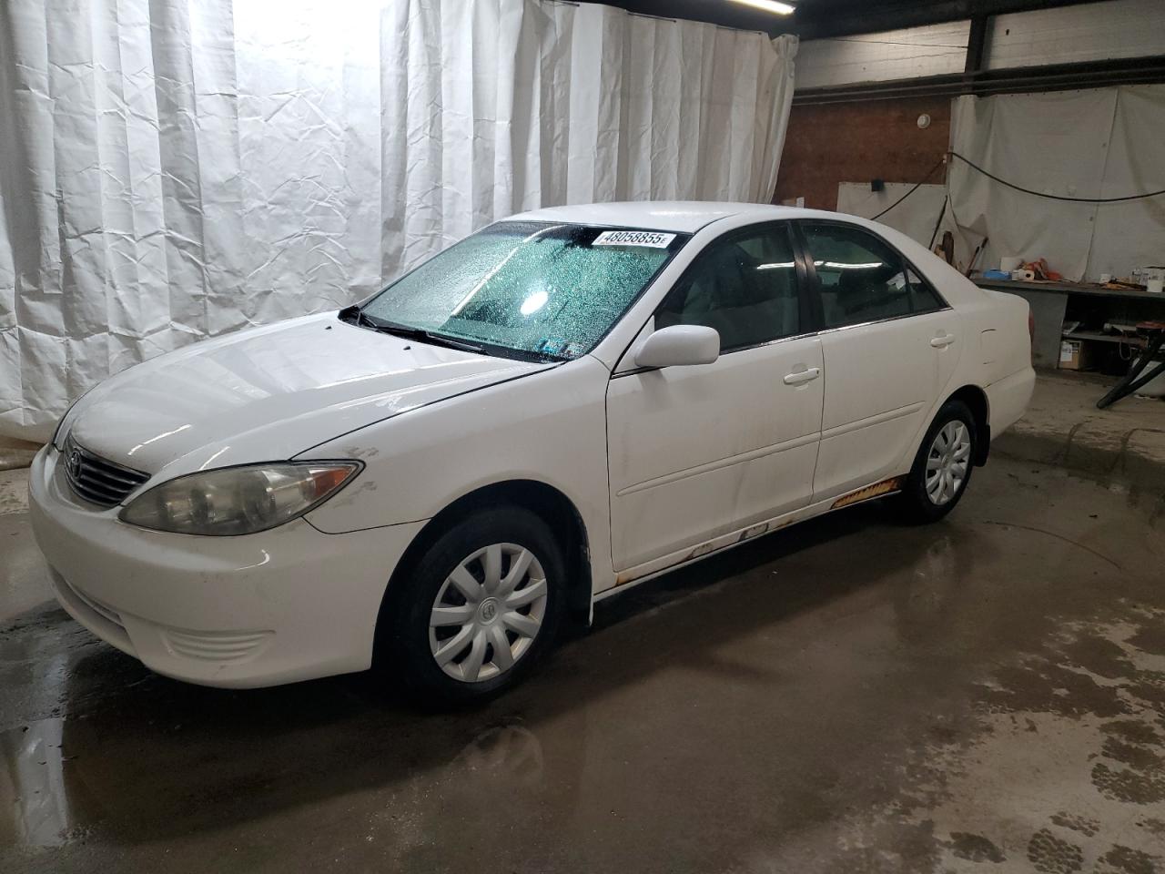 TOYOTA CAMRY LE 2005