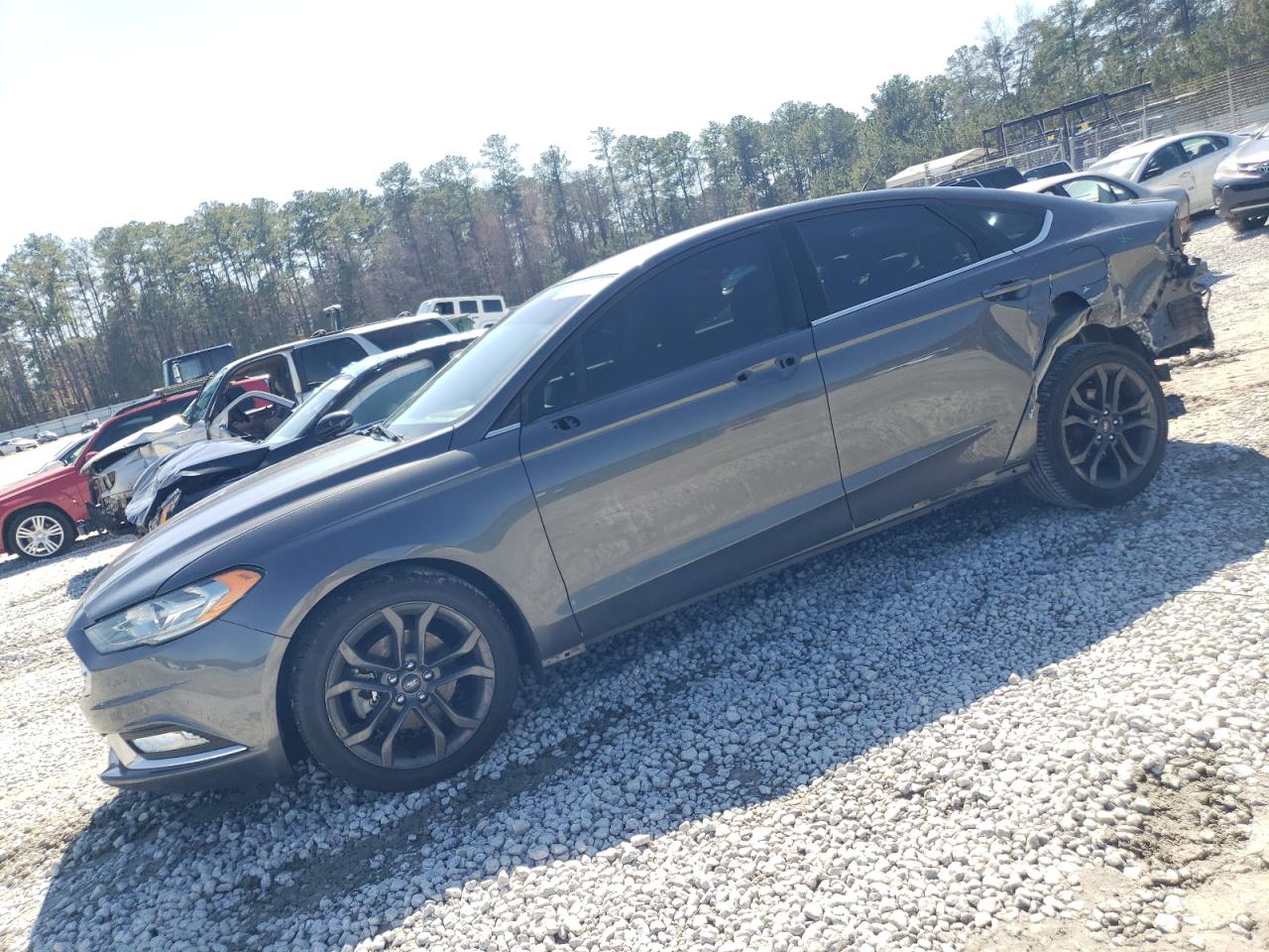 FORD FUSION SE 2018
