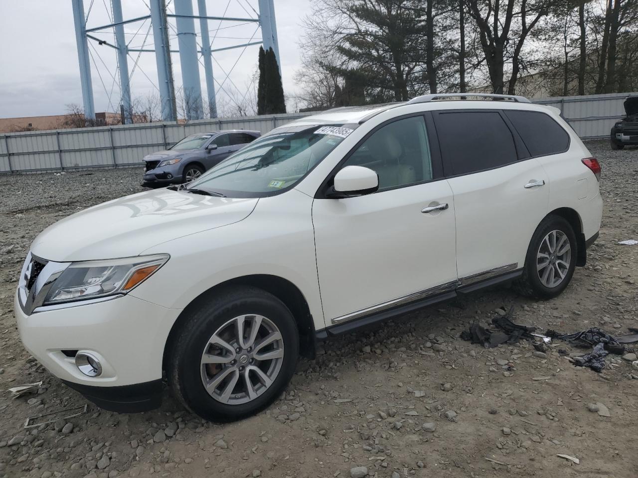 NISSAN PATHFINDER 2016