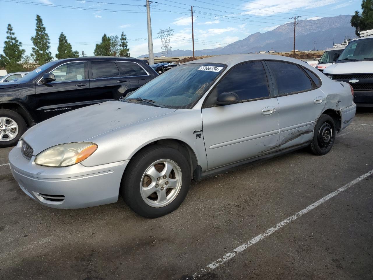 FORD TAURUS SES 2004