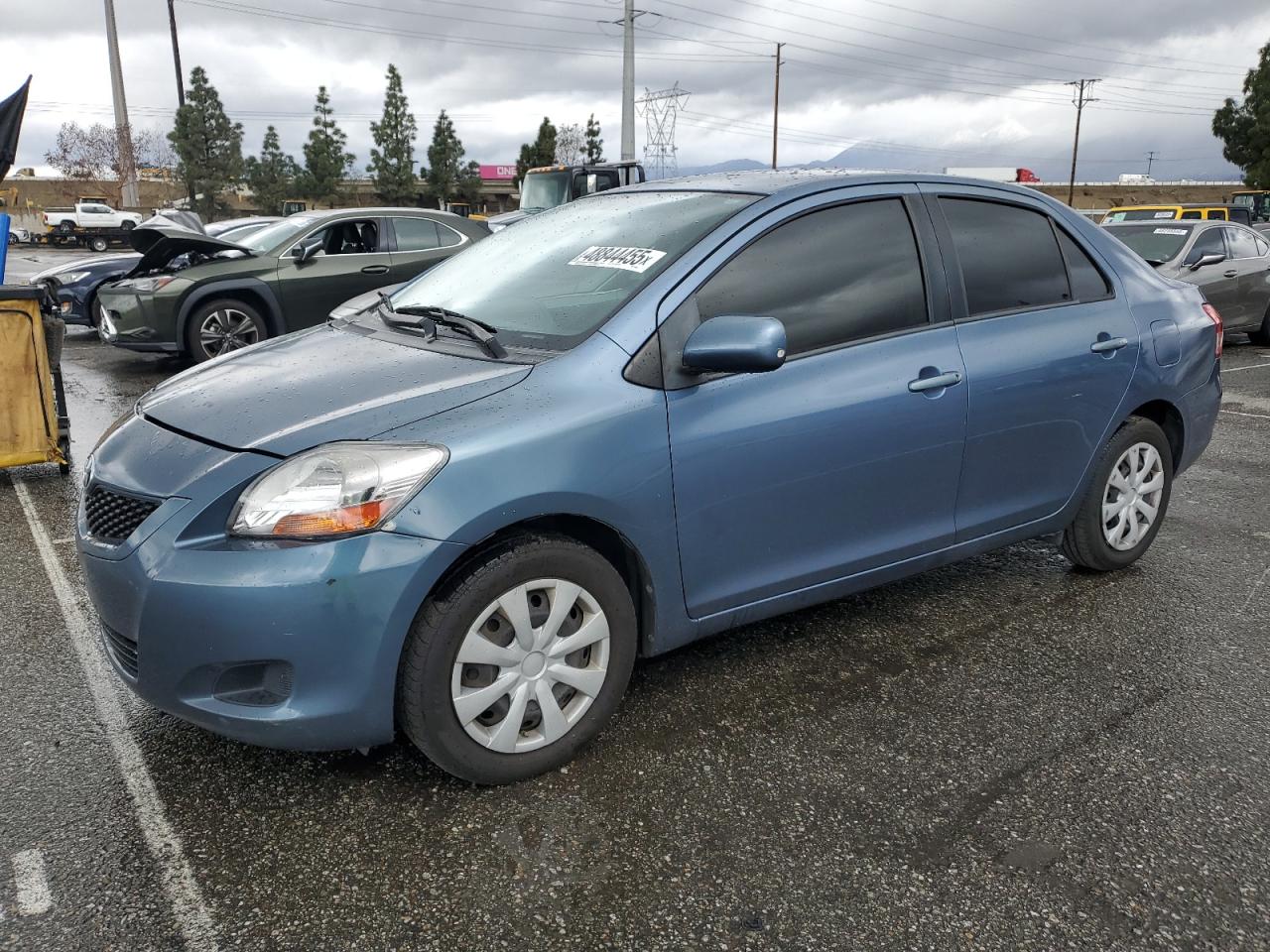 TOYOTA YARIS 2010