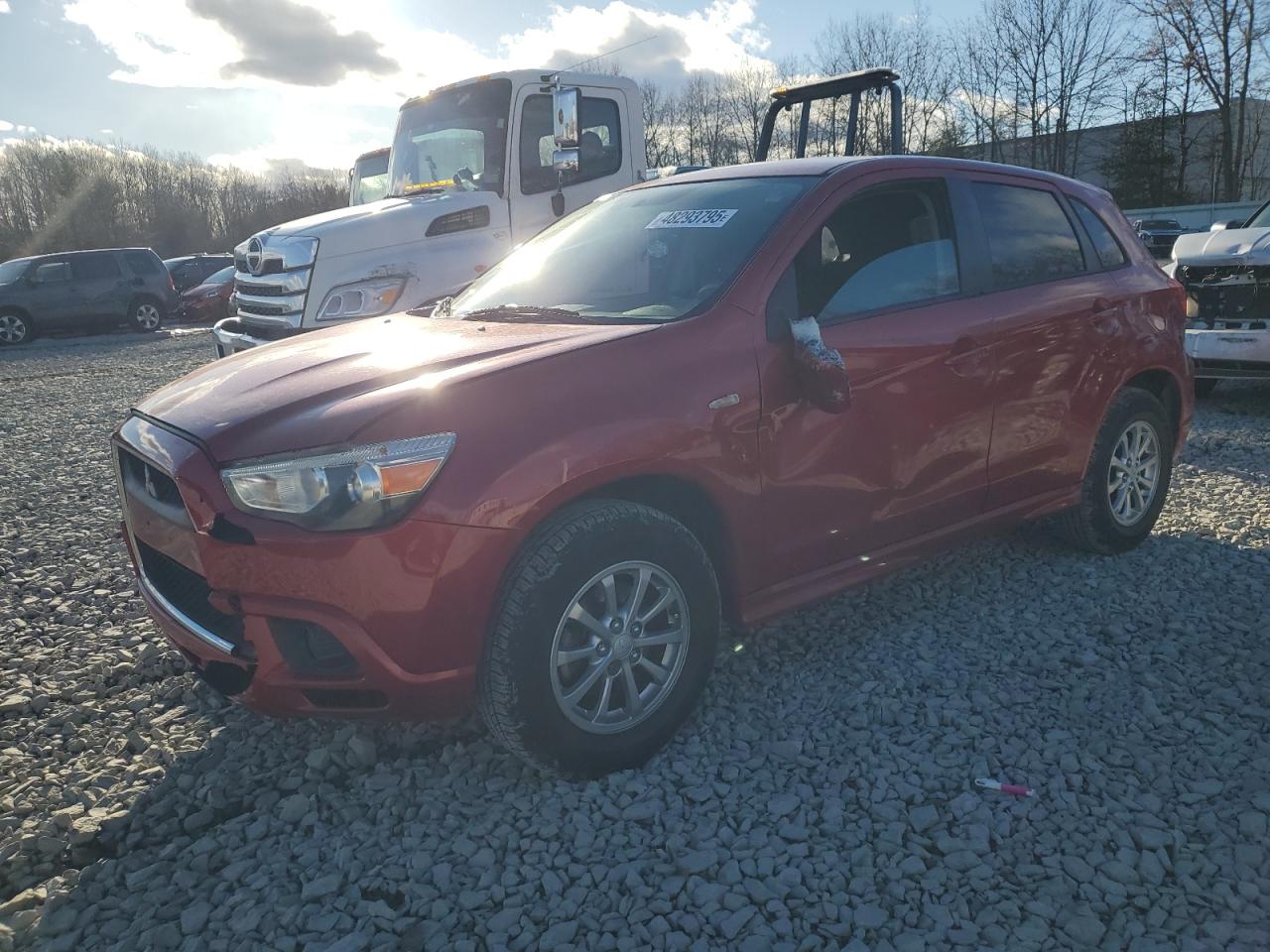 MITSUBISHI OUTLANDER 2011
