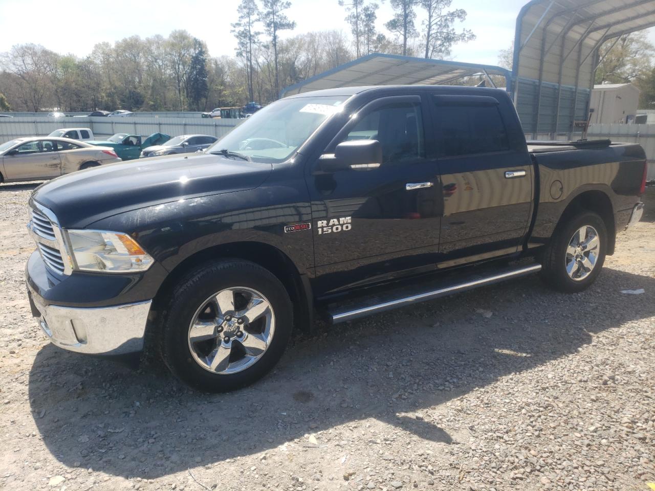 RAM 1500 SLT 2017