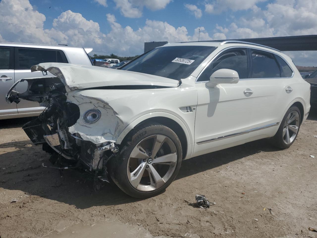 BENTLEY BENTAYGA 2019