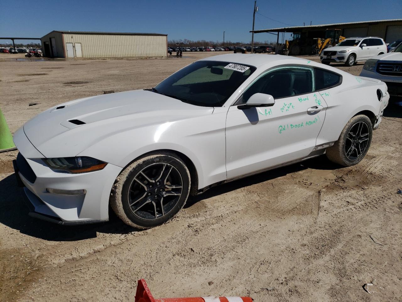 FORD MUSTANG 2020