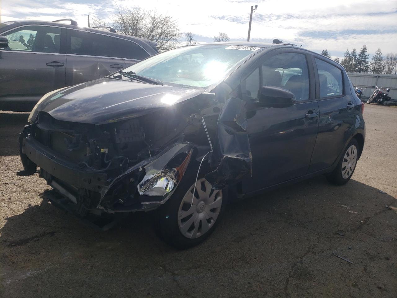 TOYOTA YARIS 2015