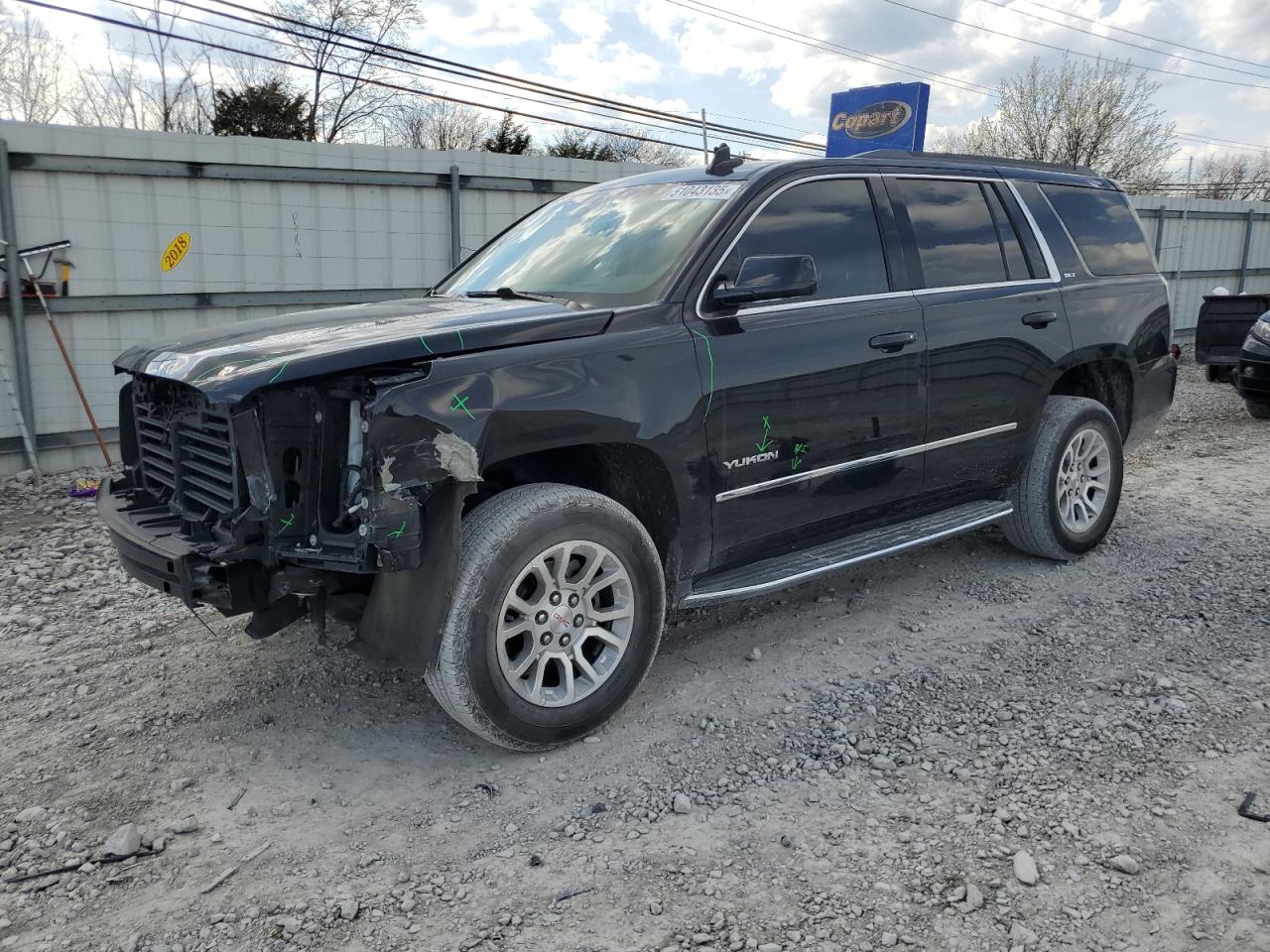 GMC YUKON SLT 2017