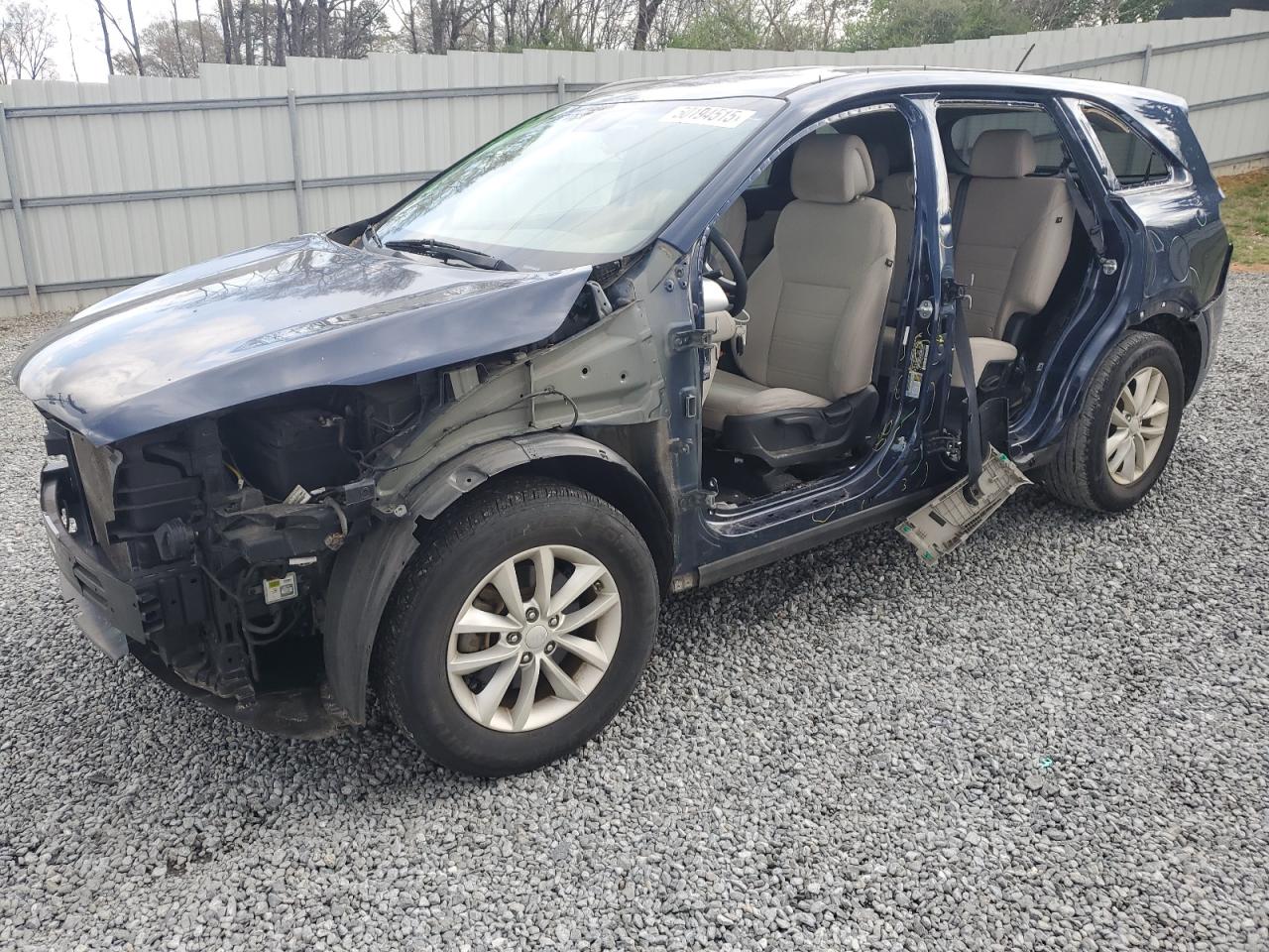 KIA SORENTO LX 2017