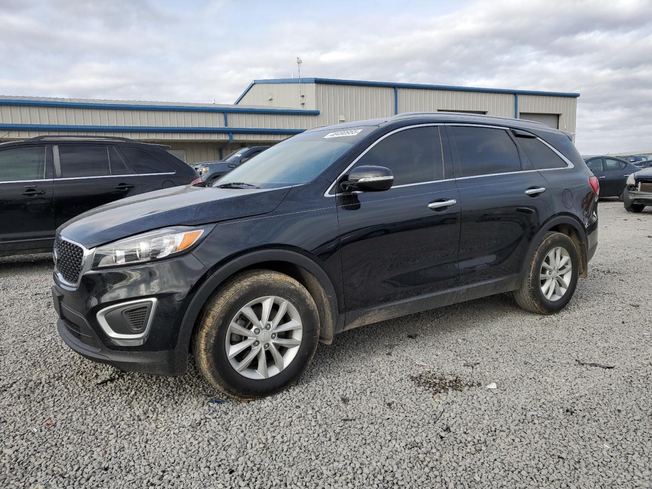 KIA SORENTO LX 2017