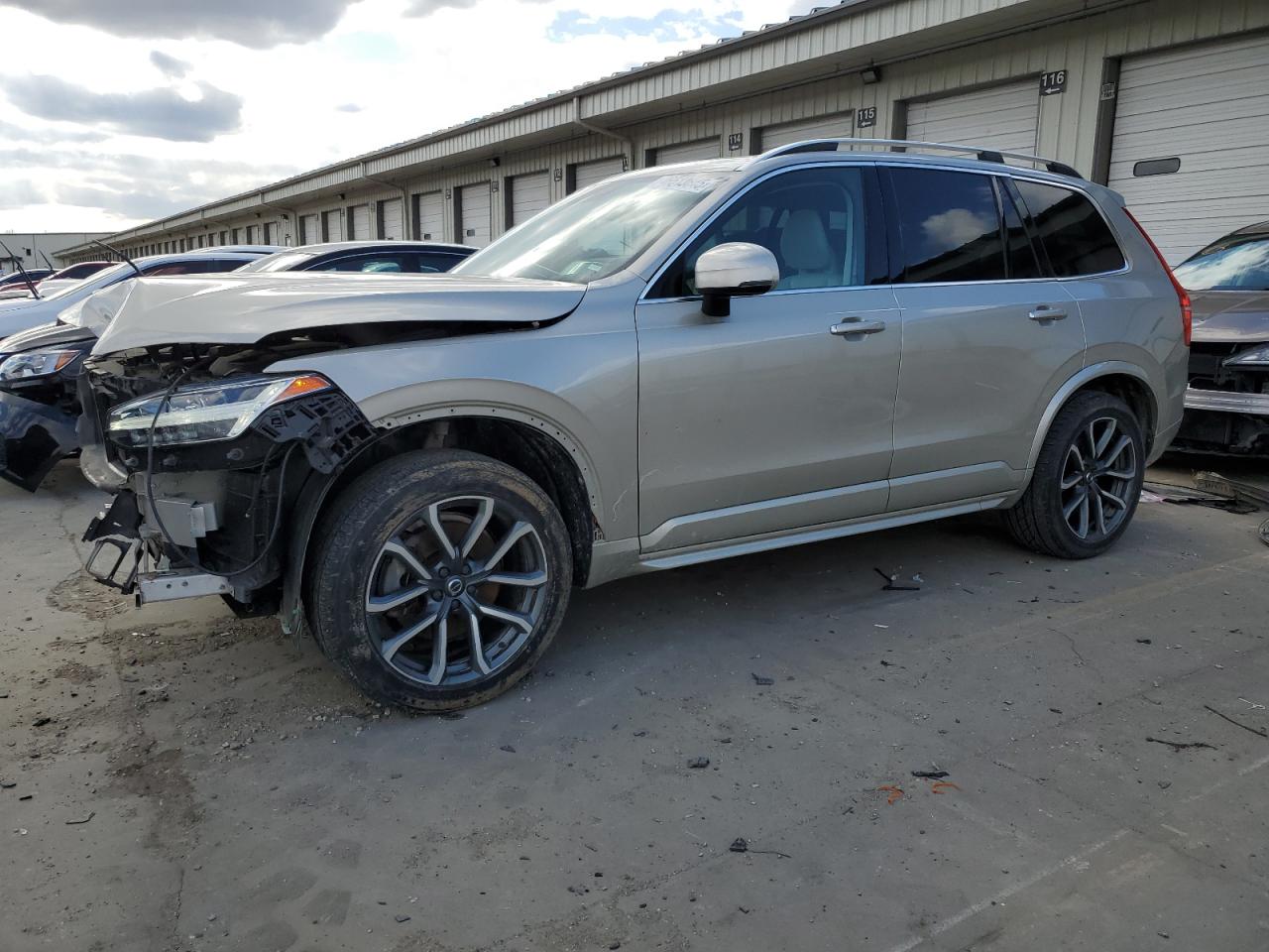 VOLVO XC90 T5 2018