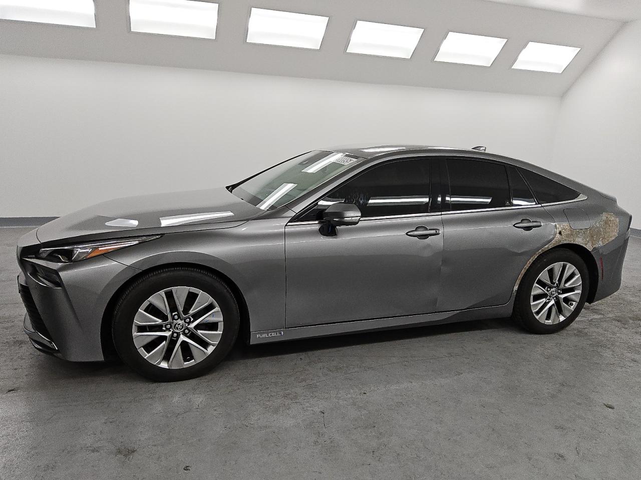 TOYOTA MIRAI LE 2022