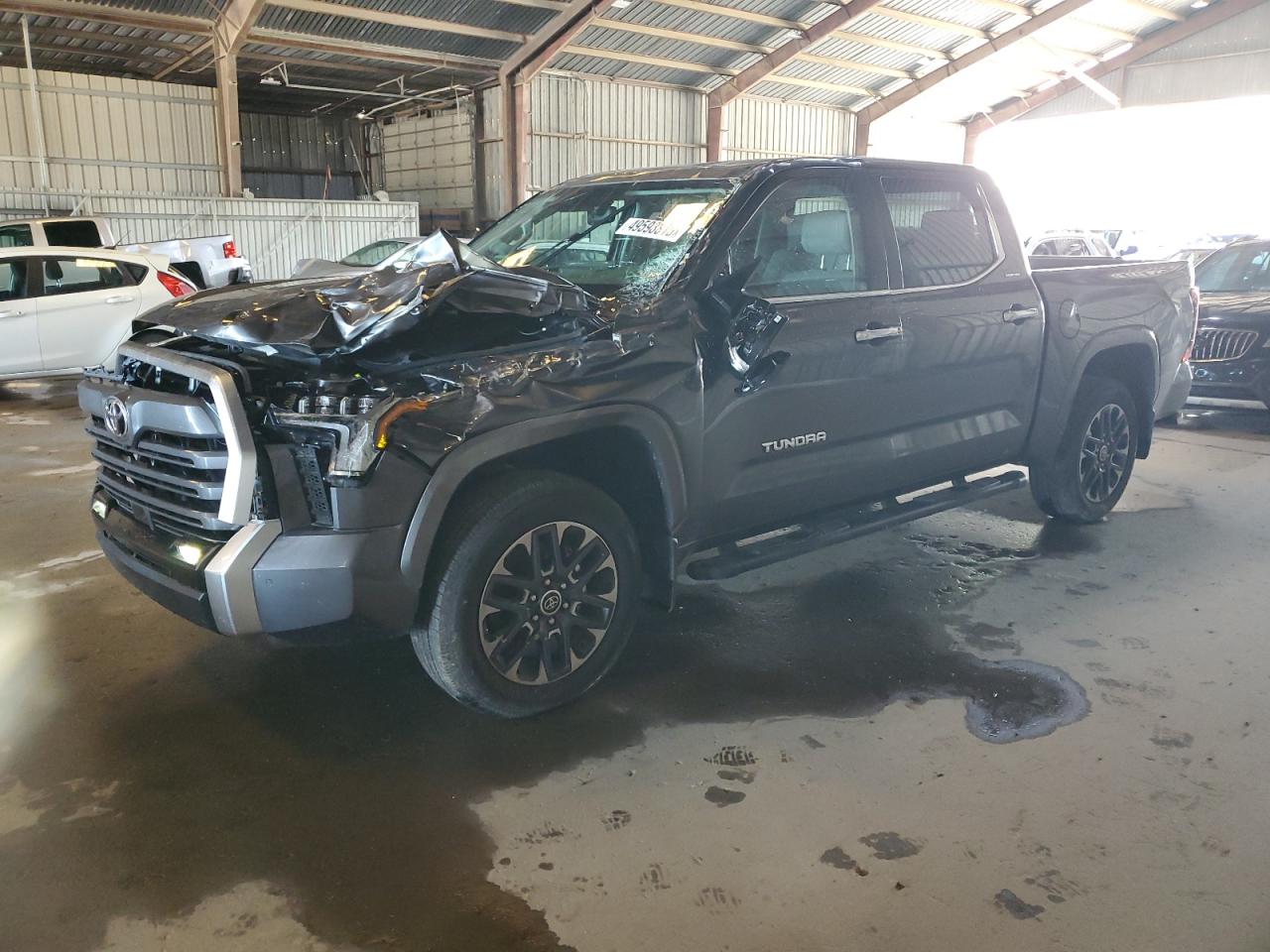 TOYOTA TUNDRA CRE 2024