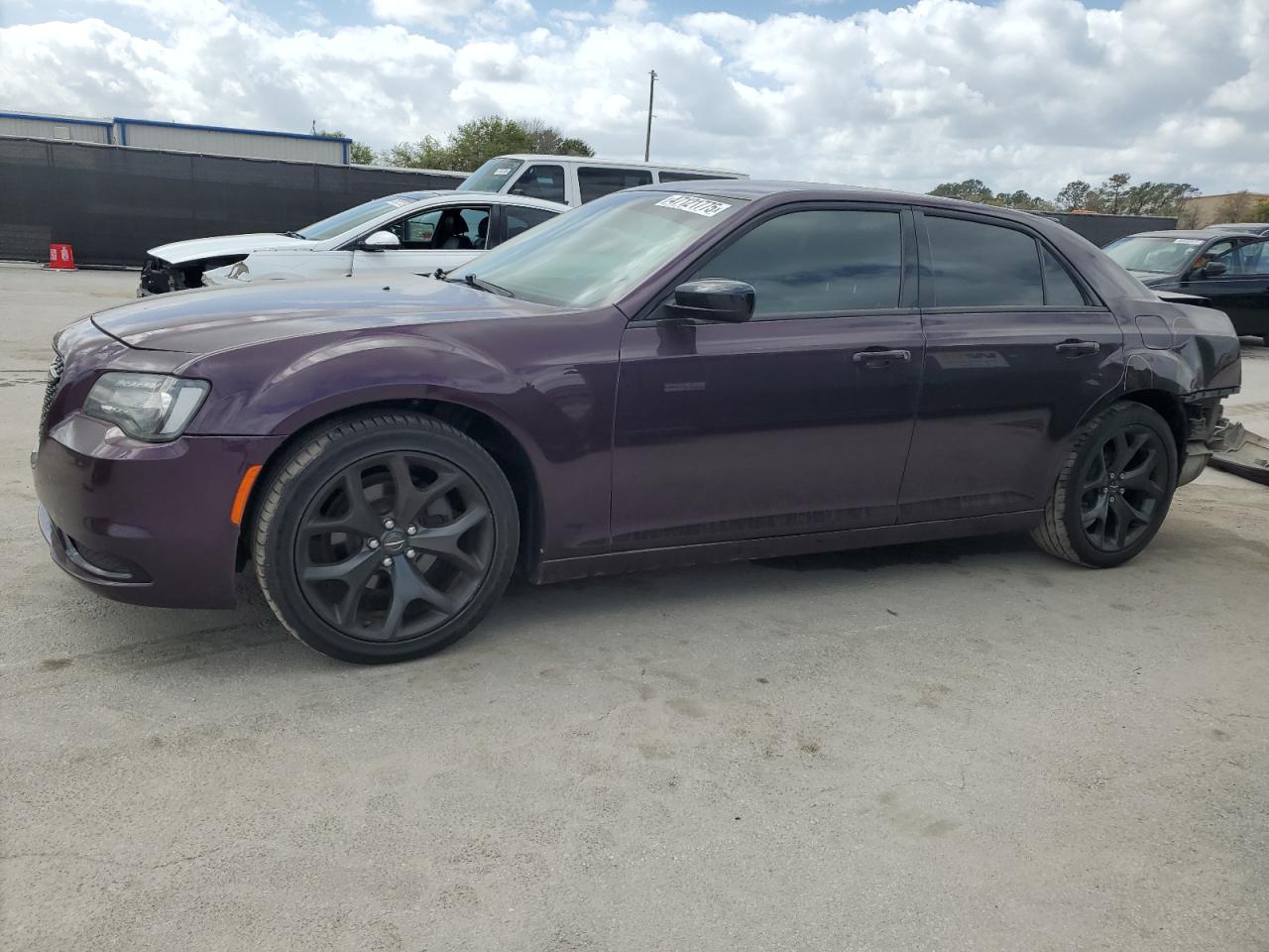 CHRYSLER 300 TOURIN 2020
