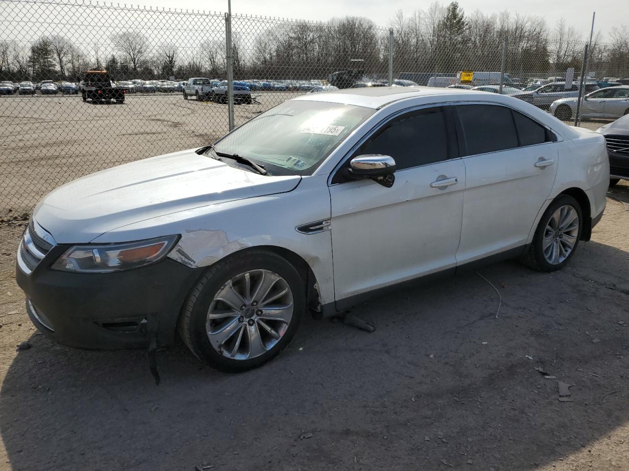 FORD TAURUS LIM 2011