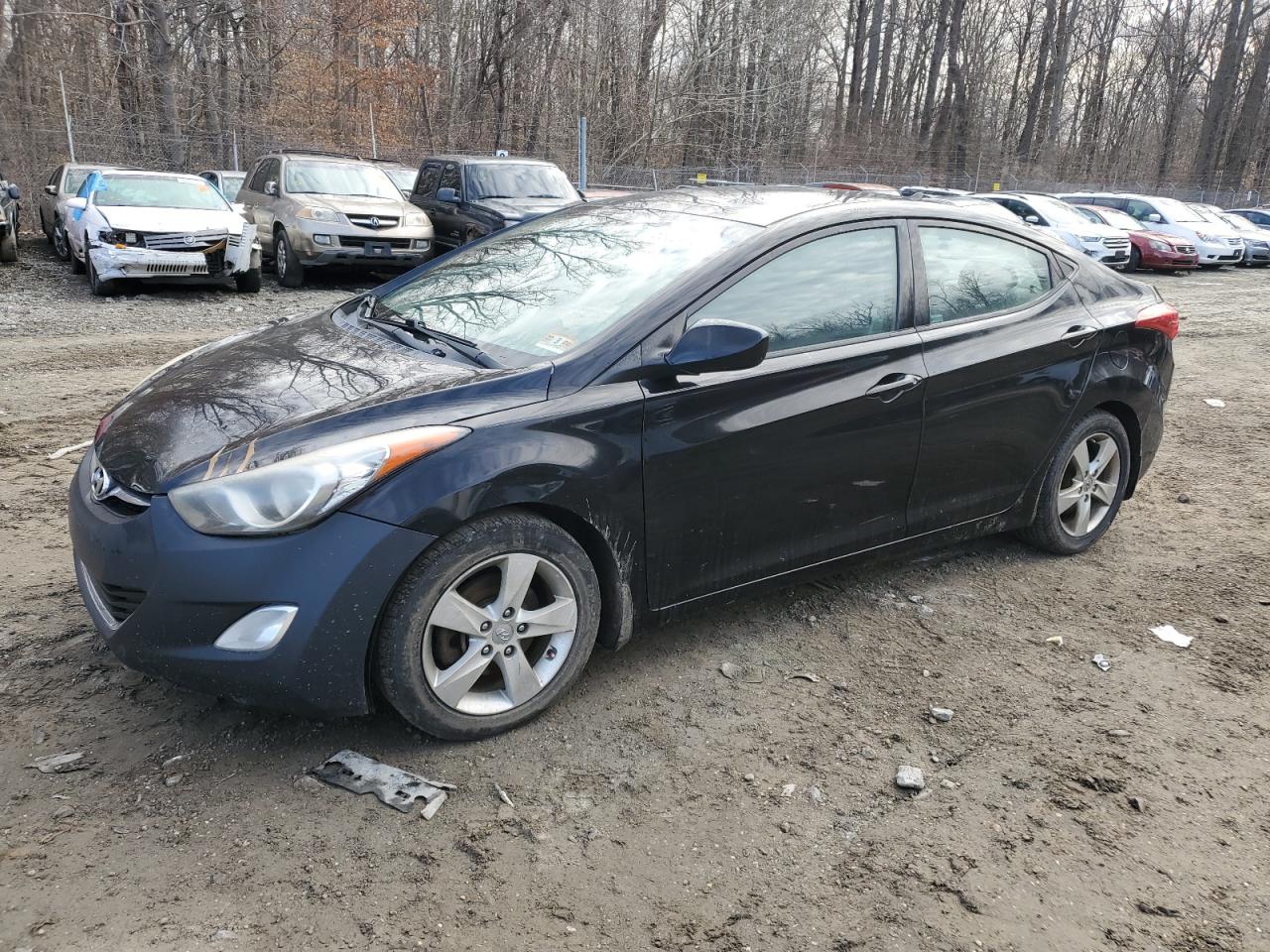 HYUNDAI ELANTRA GL 2013