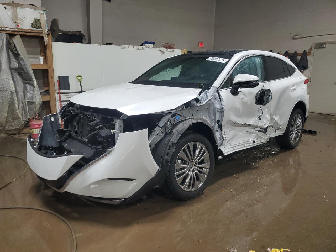 TOYOTA VENZA LE 2024