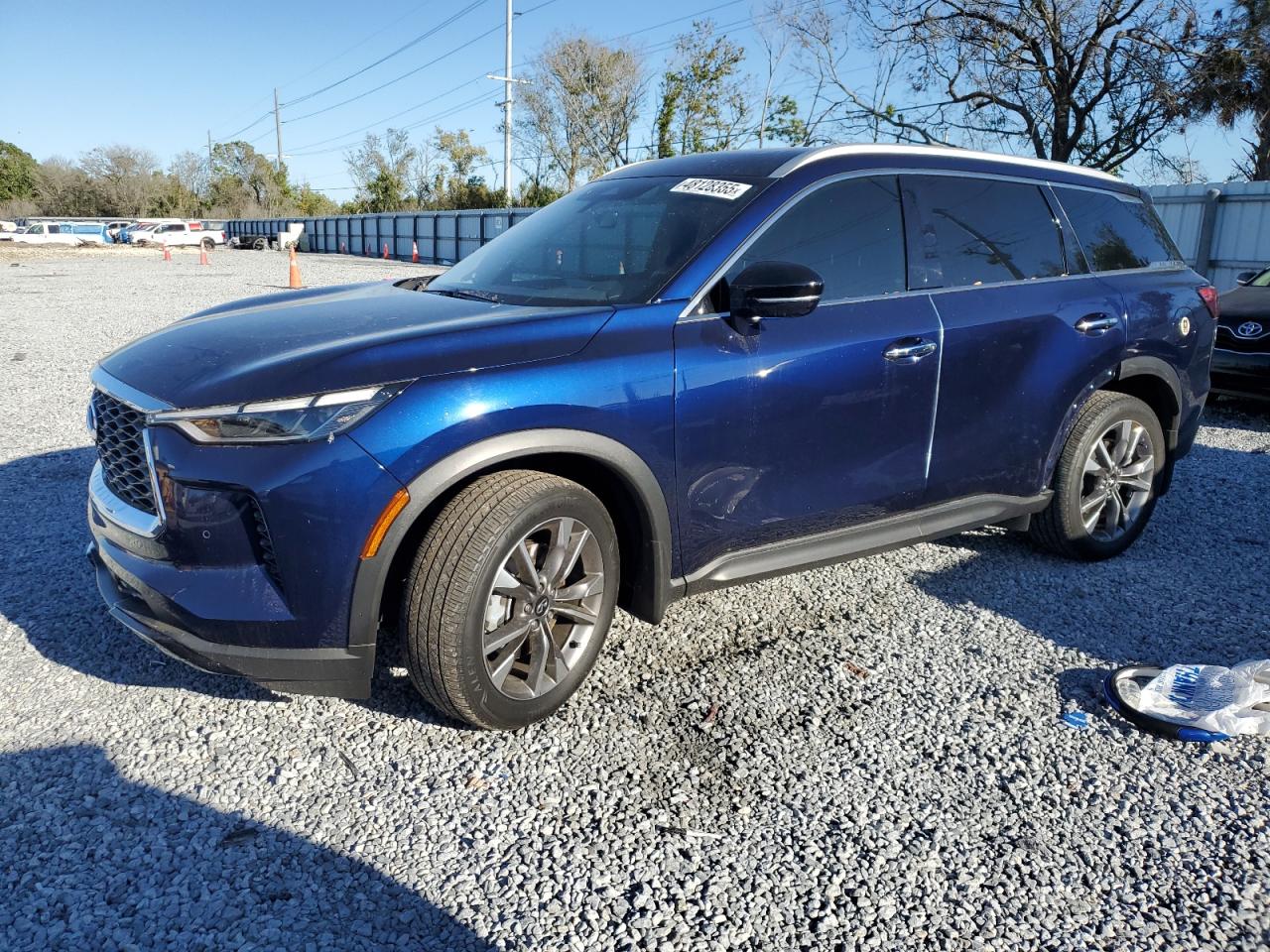 INFINITI QX60 LUXE 2023